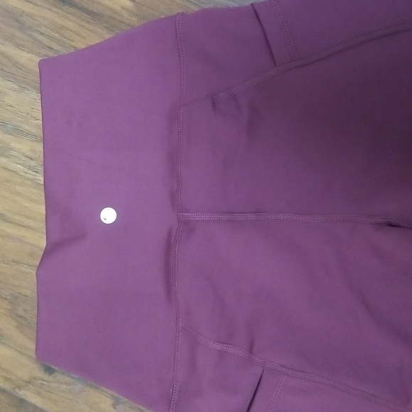 NWT Yogalicious Lux Mauvewood Burgundy Leggings Size Small - Picture 7 of 12